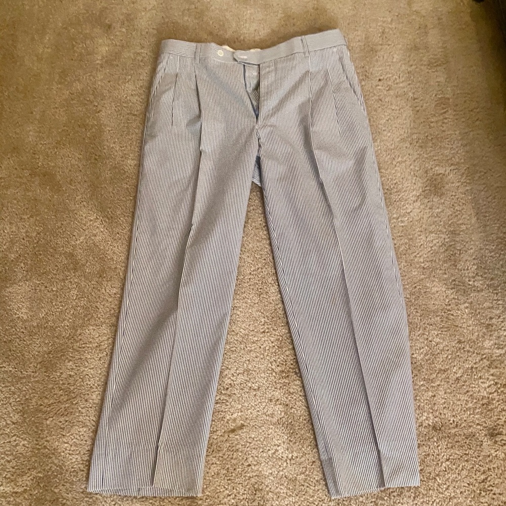Brand new Men,s pinstriped pants size 34
